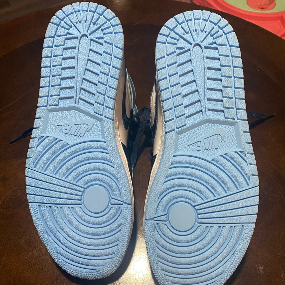 Nike Air Jordan 1 high patent unc blue W9 - Picture 5 of 8